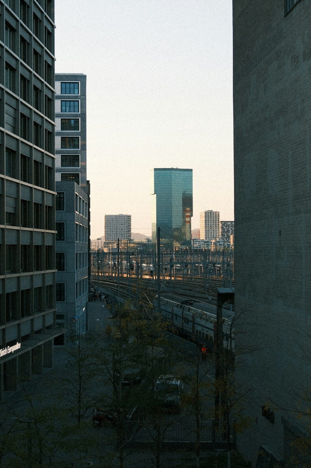 zurich business district